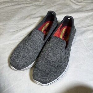 Skechers Women’s Grey Goga Max Shoes Size 7